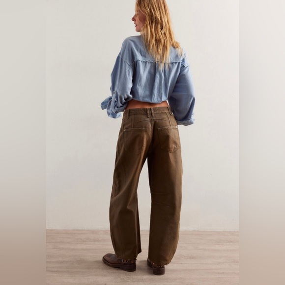 𝓯𝓹 Free People ~ We The Free Good Luck Coated Barrel Jeans - Picture 7 of 12